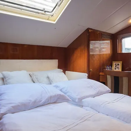 Otel Christina Onassis Yachthotel Rotterdam
